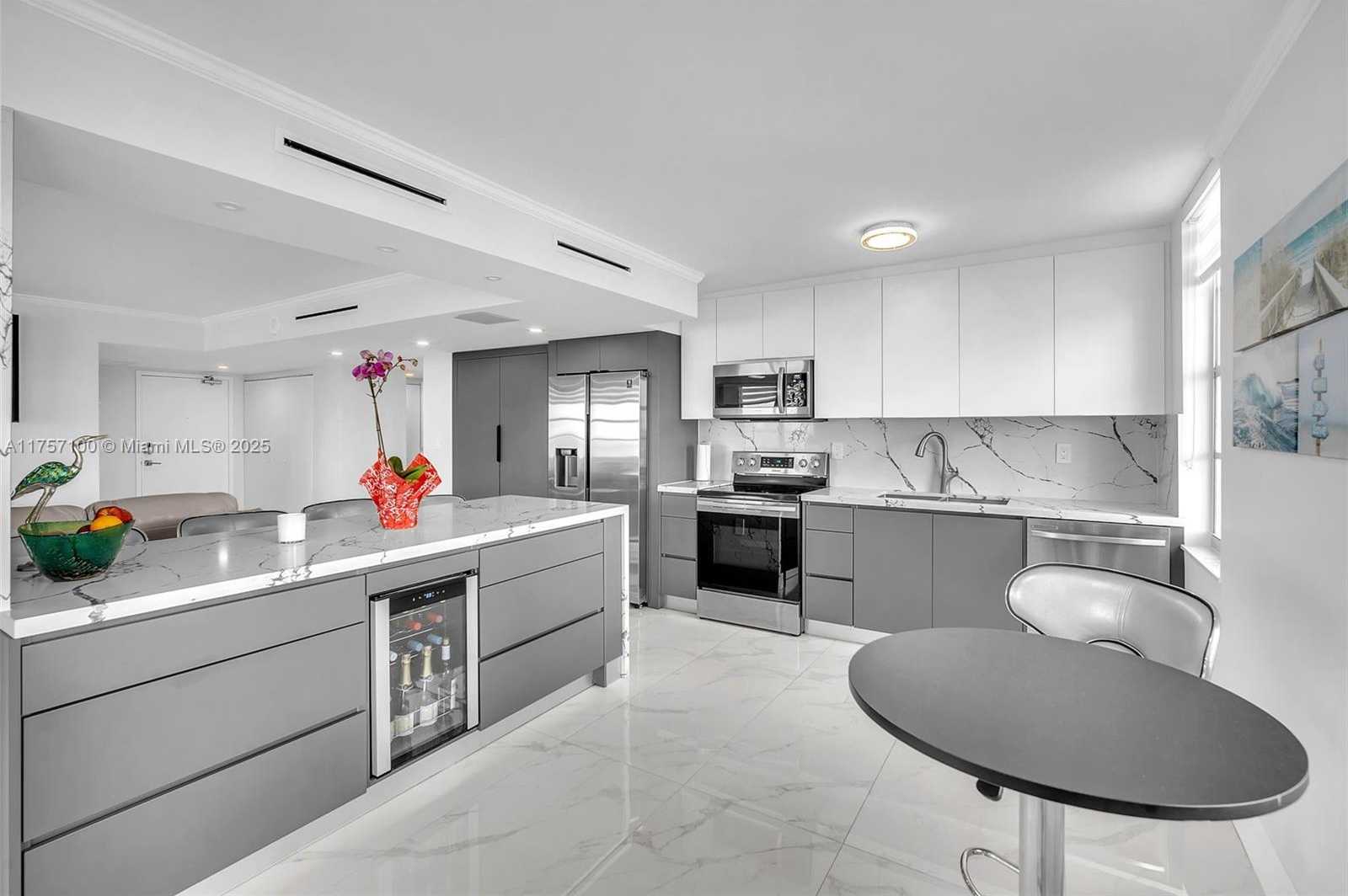 Small Image of 301 174TH ST #919, Sunny Isles Beach Number 8