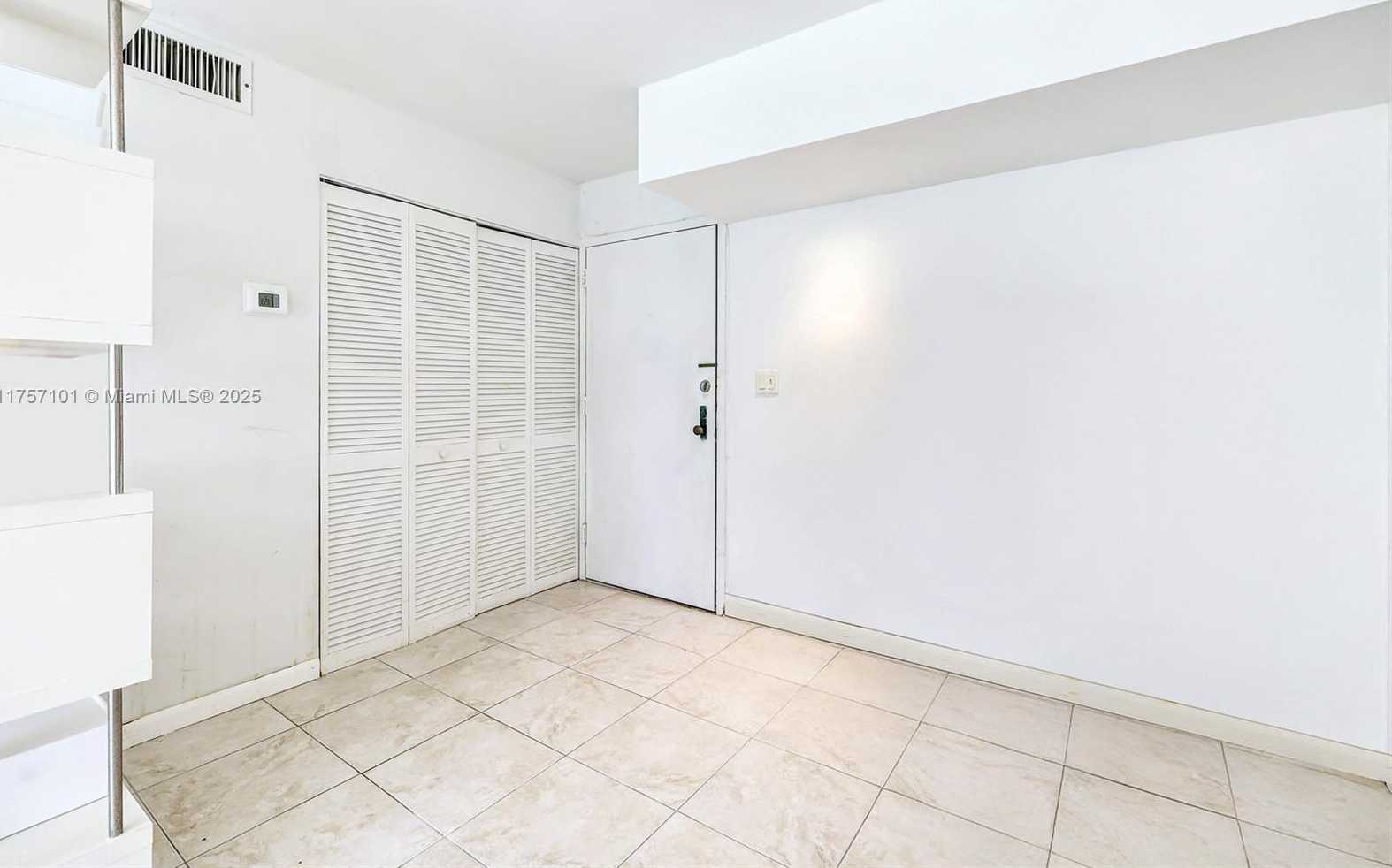 Small Image of 17011 NORTH BAY RD #215, Sunny Isles Beach Number 15