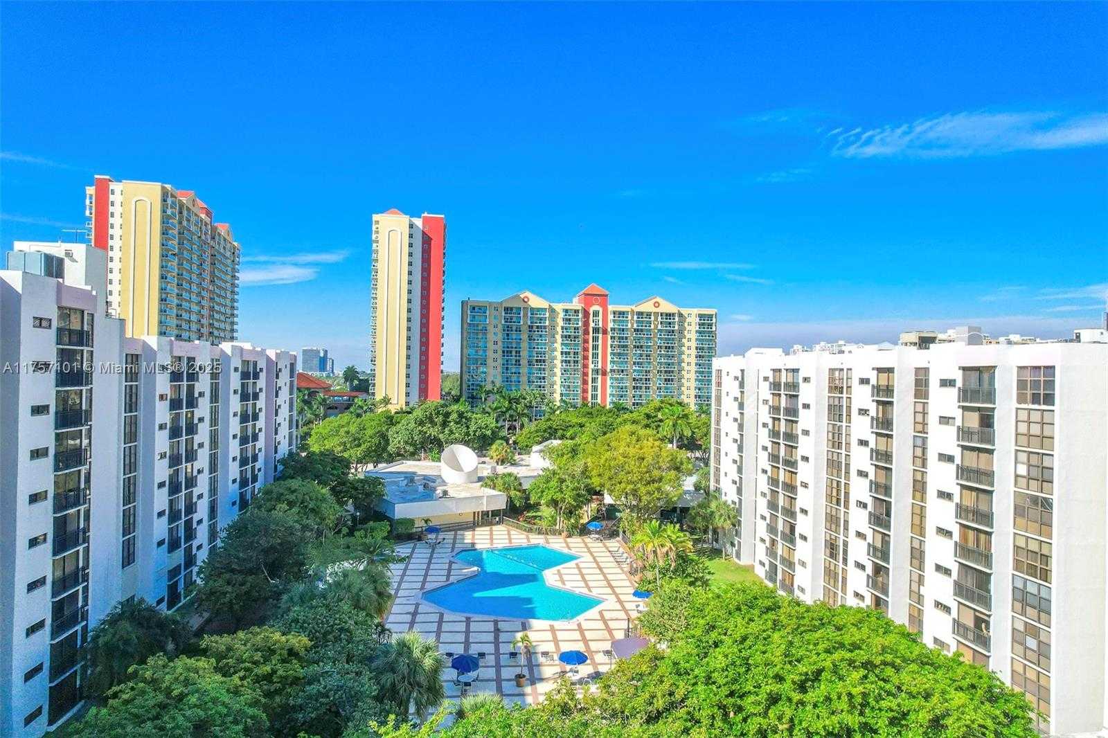 Small Image of 17011 NORTH BAY RD #215, Sunny Isles Beach Number 18