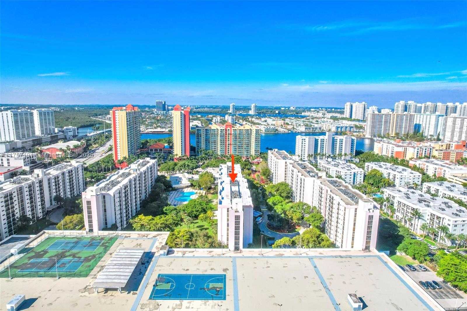 Small Image of 17011 NORTH BAY RD #215, Sunny Isles Beach Number 30