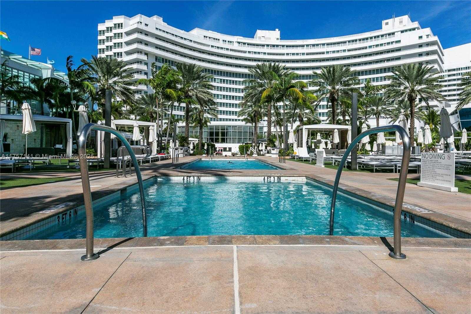 Small Image of 4401 COLLINS AVE #702/704, Miami Beach Number 37
