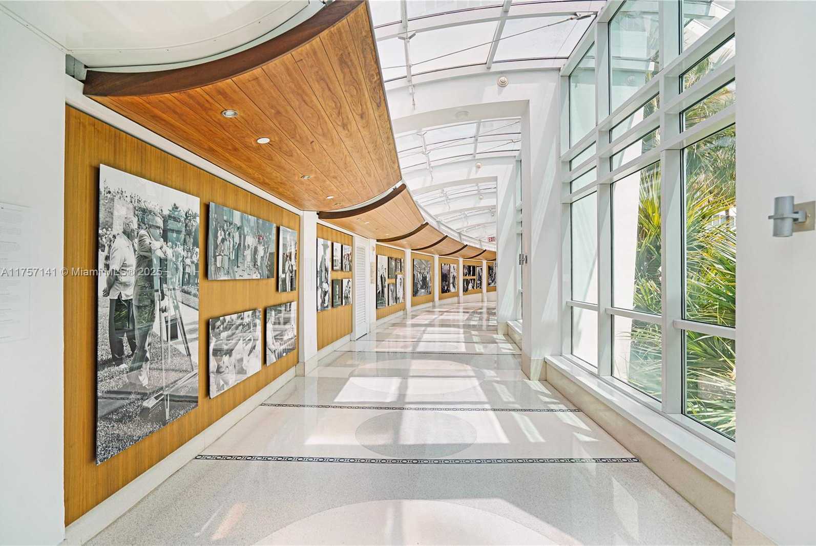 Small Image of 4401 COLLINS AVE #702/704, Miami Beach Number 48