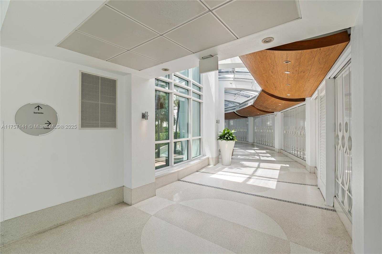 Small Image of 4401 COLLINS AVE #702/704, Miami Beach Number 50