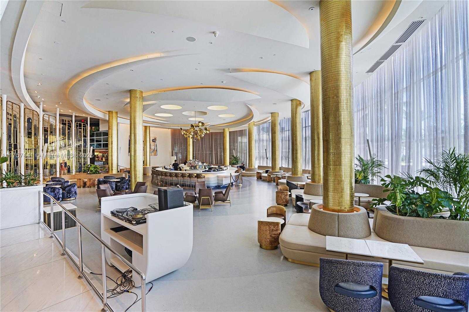 Small Image of 4401 COLLINS AVE #702/704, Miami Beach Number 53