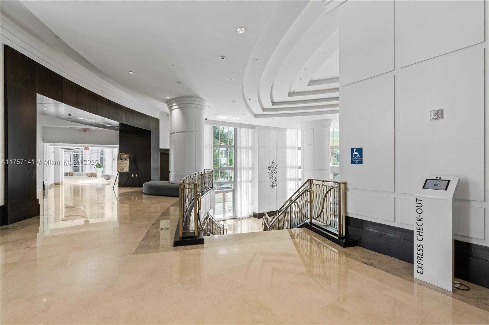Small Image of 4401 COLLINS AVE #702/704, Miami Beach Number 55