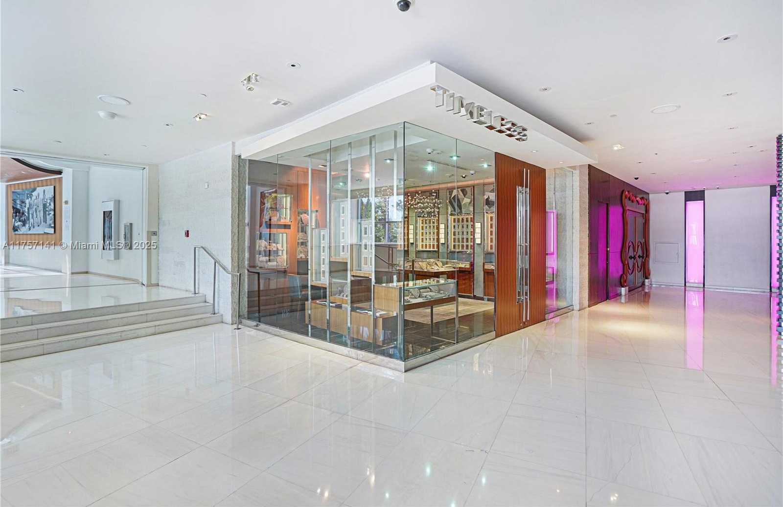Small Image of 4401 COLLINS AVE #702/704, Miami Beach Number 58