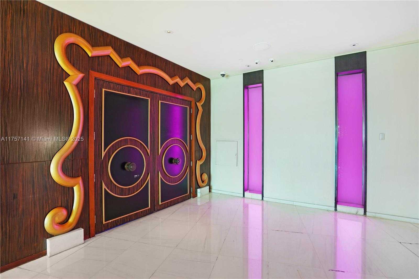 Small Image of 4401 COLLINS AVE #702/704, Miami Beach Number 61
