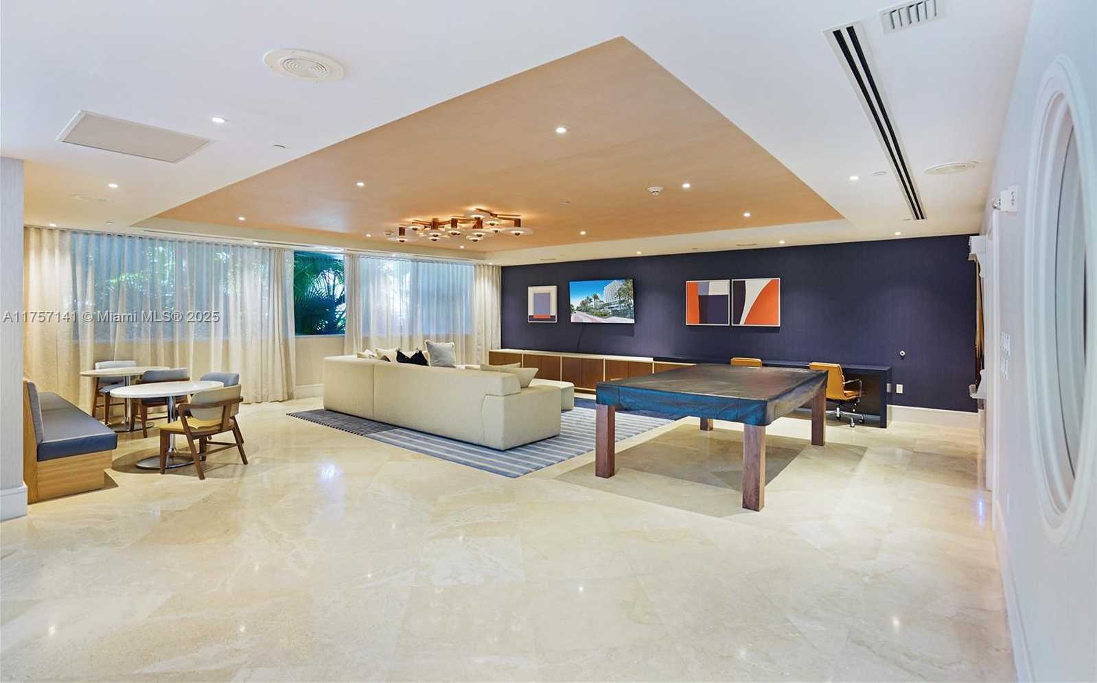 Small Image of 4401 COLLINS AVE #702/704, Miami Beach Number 63