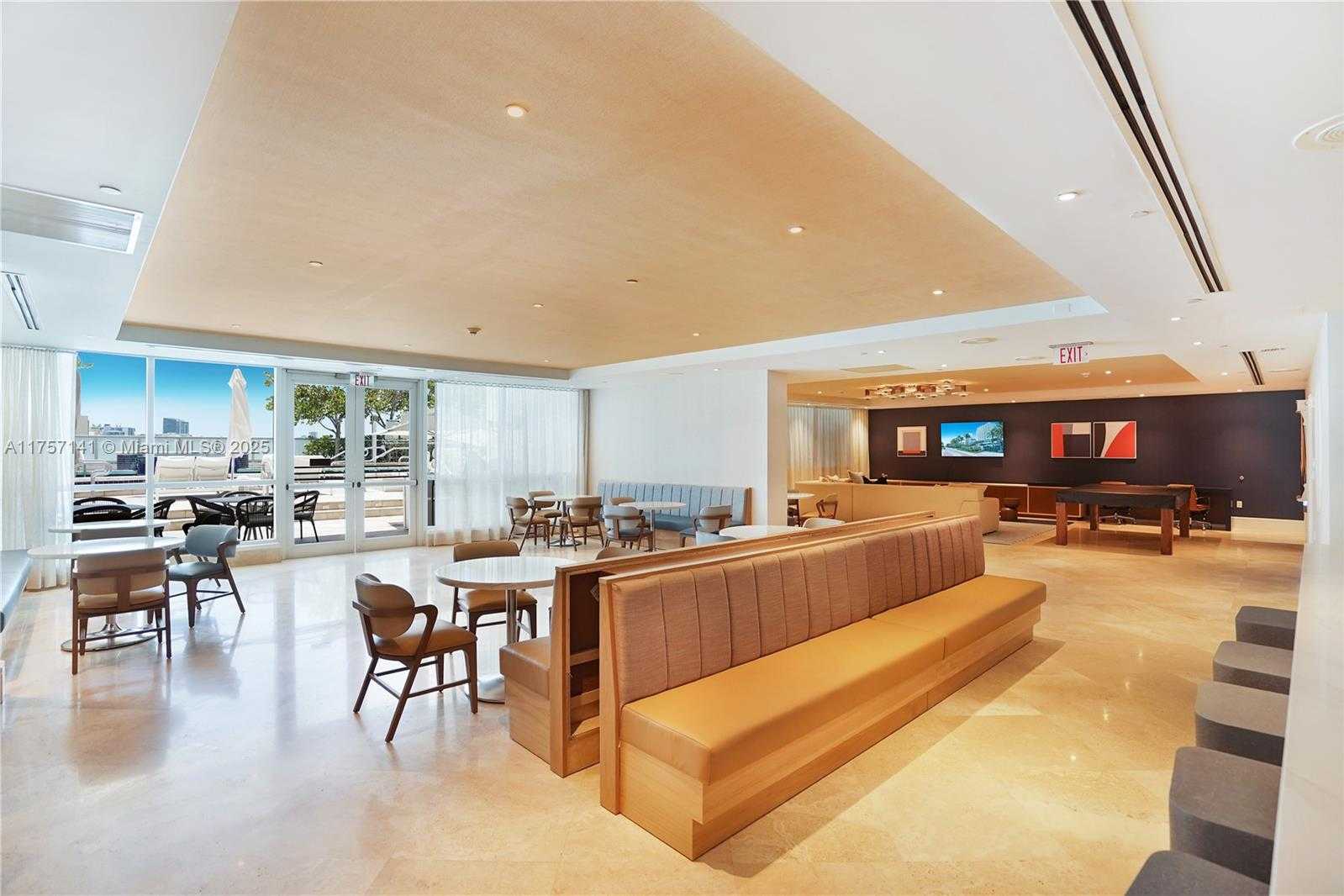 Small Image of 4401 COLLINS AVE #702/704, Miami Beach Number 66