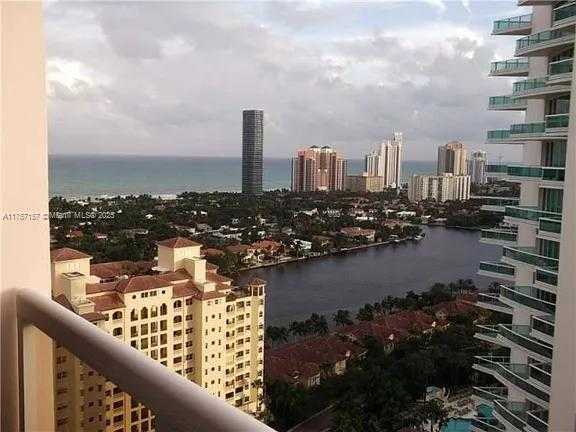 Small Image of 20185 EAST COUNTRY CLUB DR #TS-3, Aventura Number 2