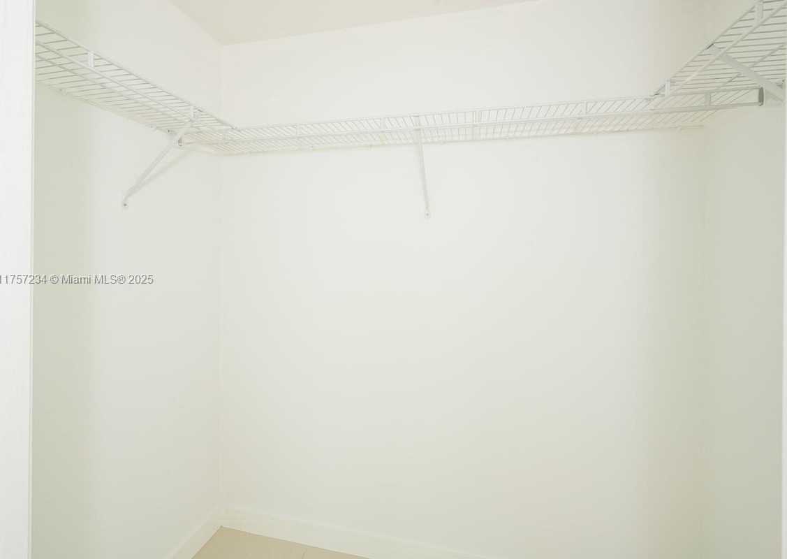 Small Image of 55 SOUTH EAST 6TH ST #2210, Miami Number 12