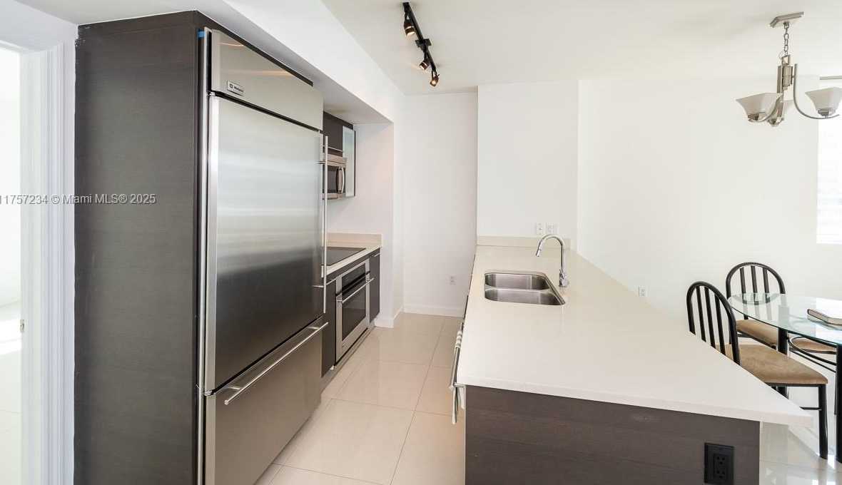 Small Image of 55 SOUTH EAST 6TH ST #2210, Miami Number 18