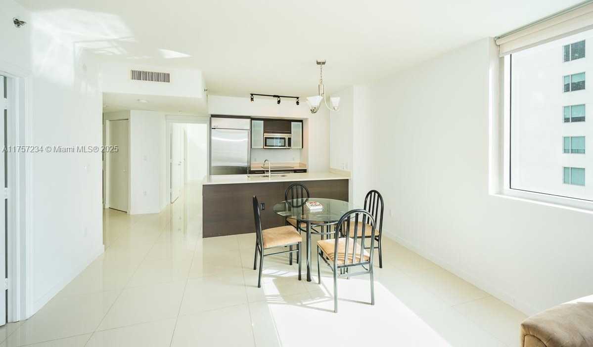 Small Image of 55 SOUTH EAST 6TH ST #2210, Miami Number 21