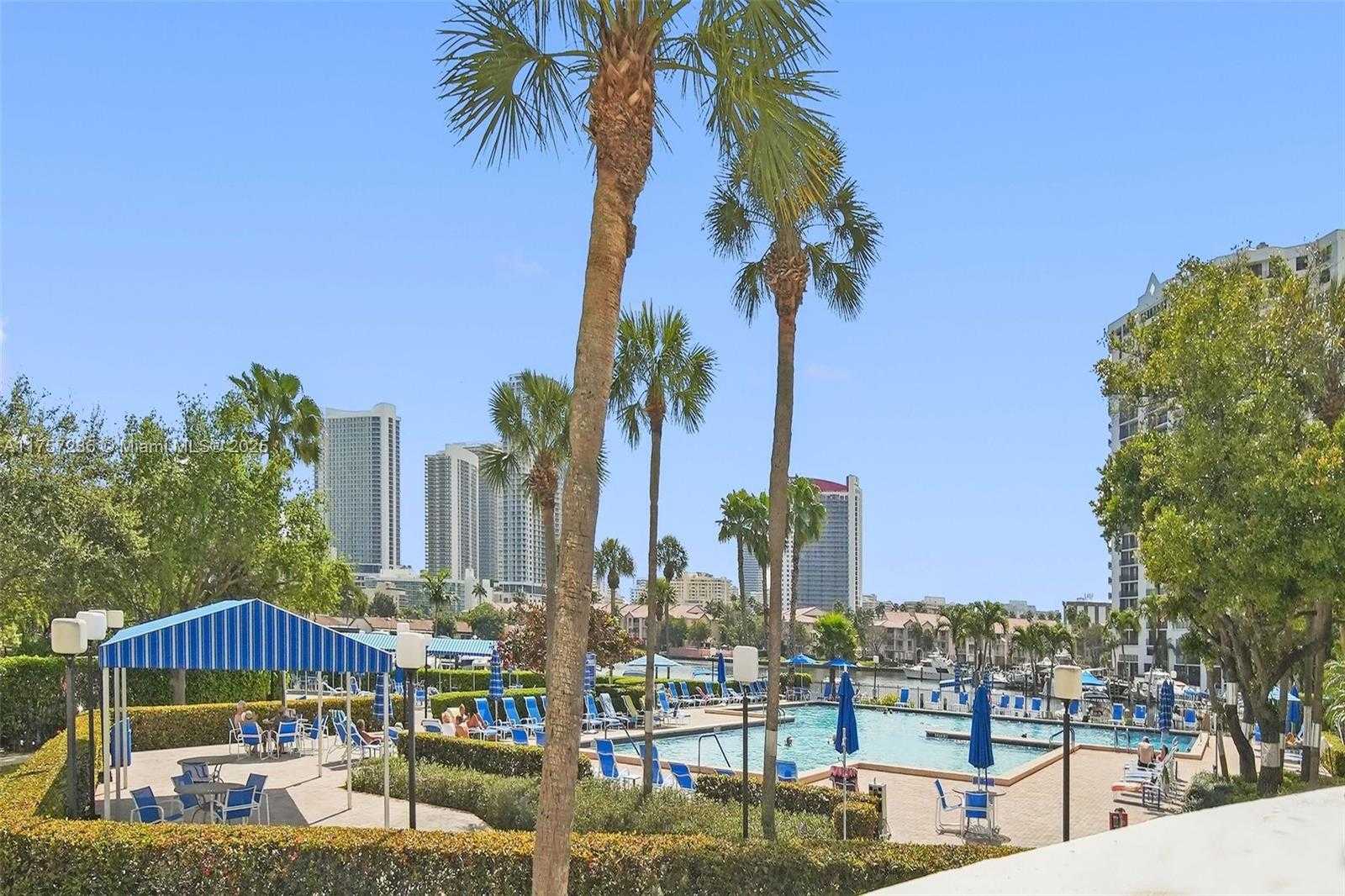 Small Image of 2500 PARKVIEW DR #812, Hallandale Beach Number 8