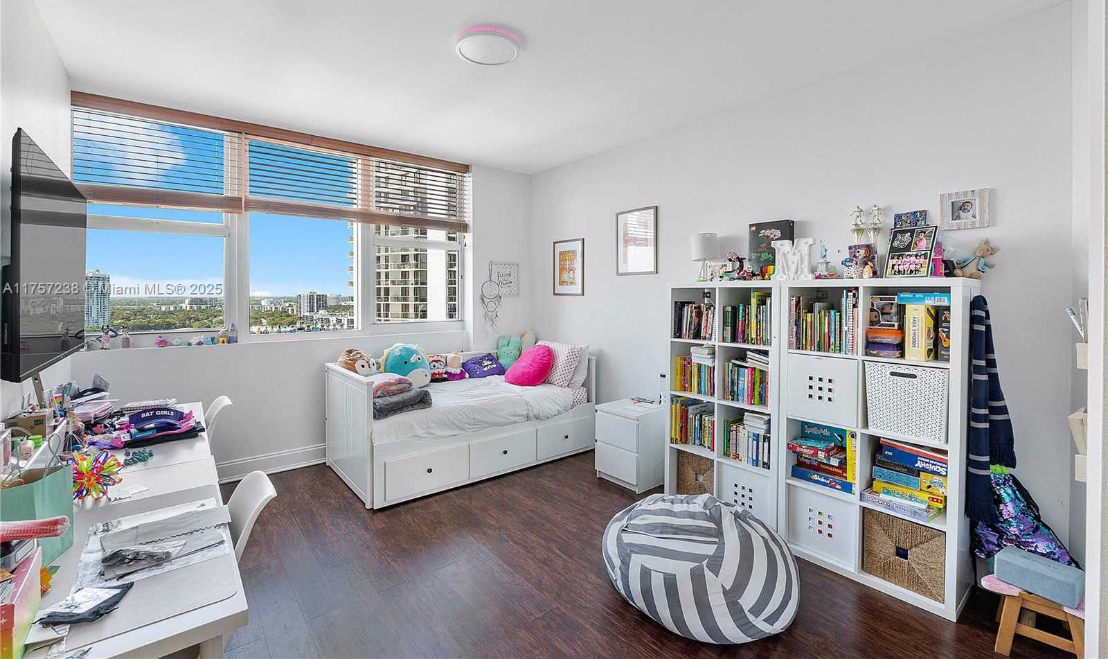 Small Image of 20201 EAST COUNTRY CLUB DR #1808, Aventura Number 21