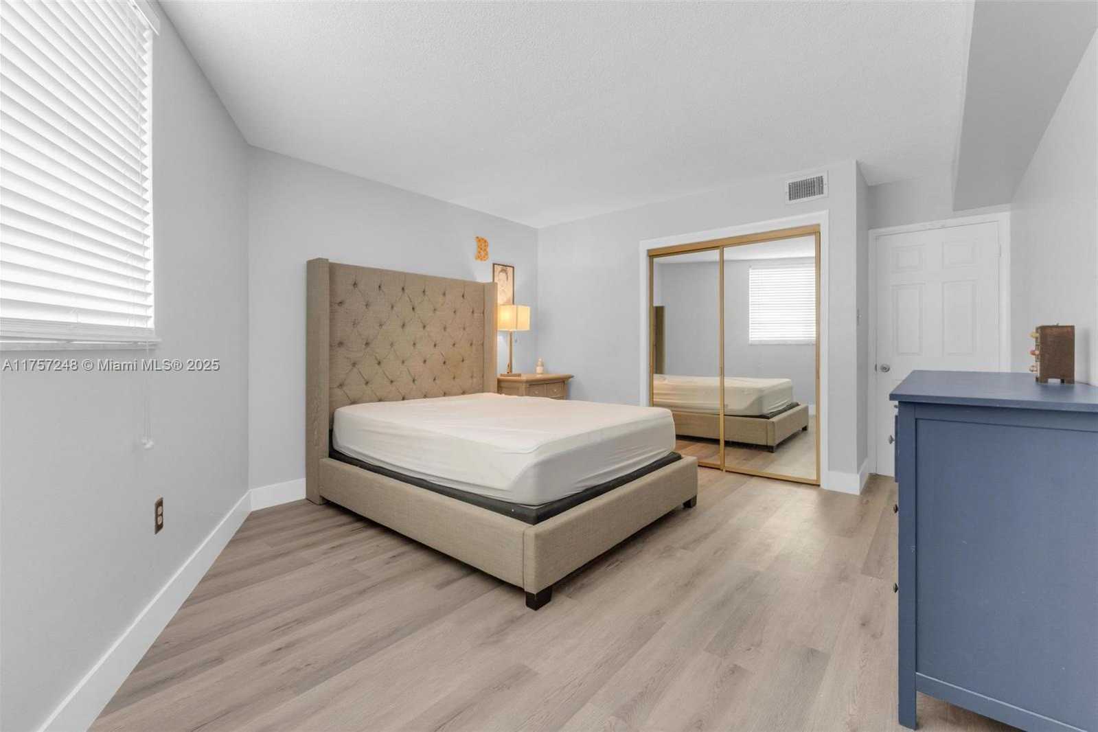 Small Image of 1800 79TH ST CSWY #A101, North Bay Village Number 11