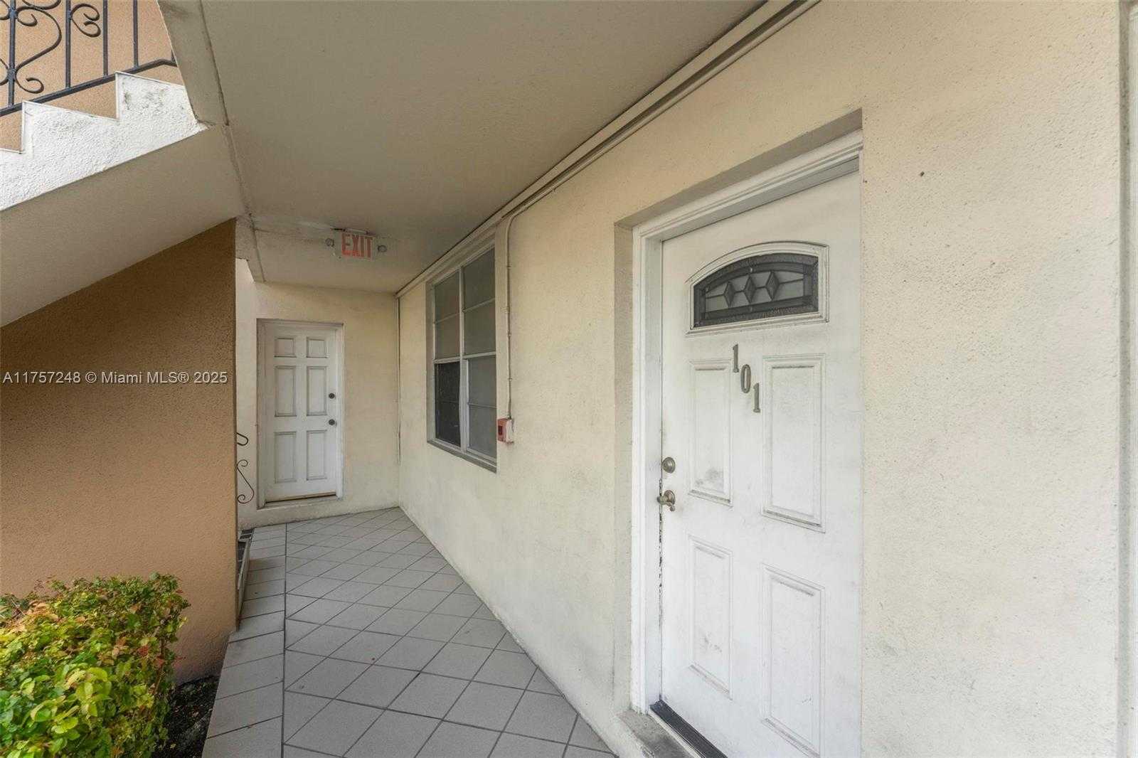 Small Image of 1800 79TH ST CSWY #A101, North Bay Village Number 23