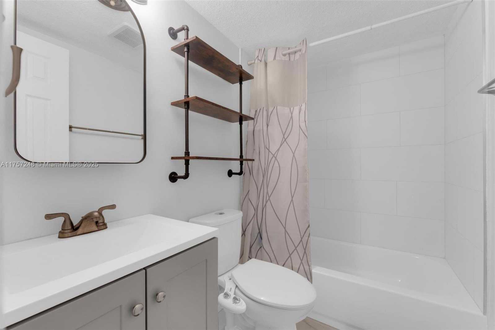 Small Image of 1800 79TH ST CSWY #A101, North Bay Village Number 9
