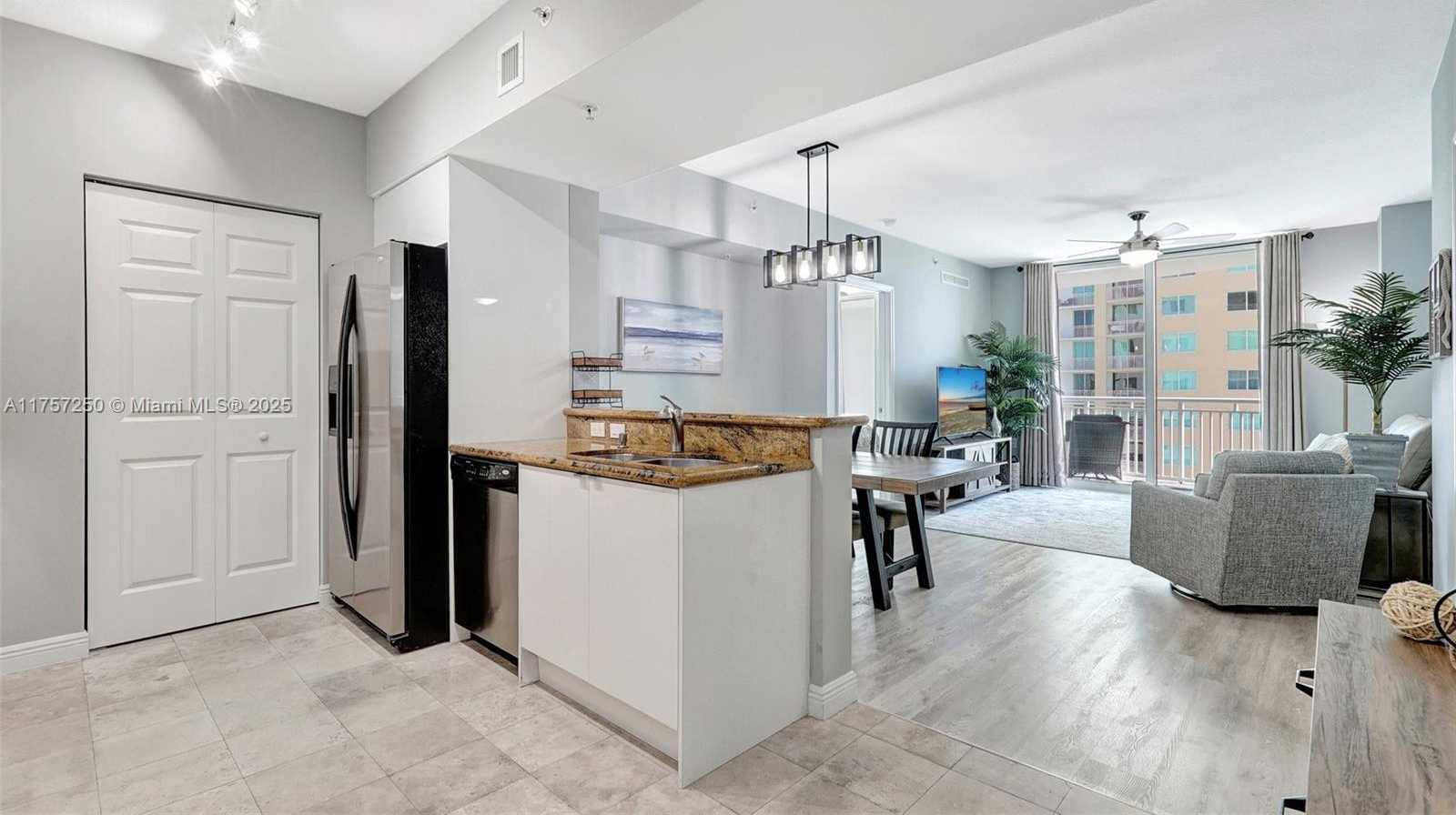 Small Image of 1745 EAST HALLANDALE BEACH BLVD #905W, Hallandale Beach Number 2
