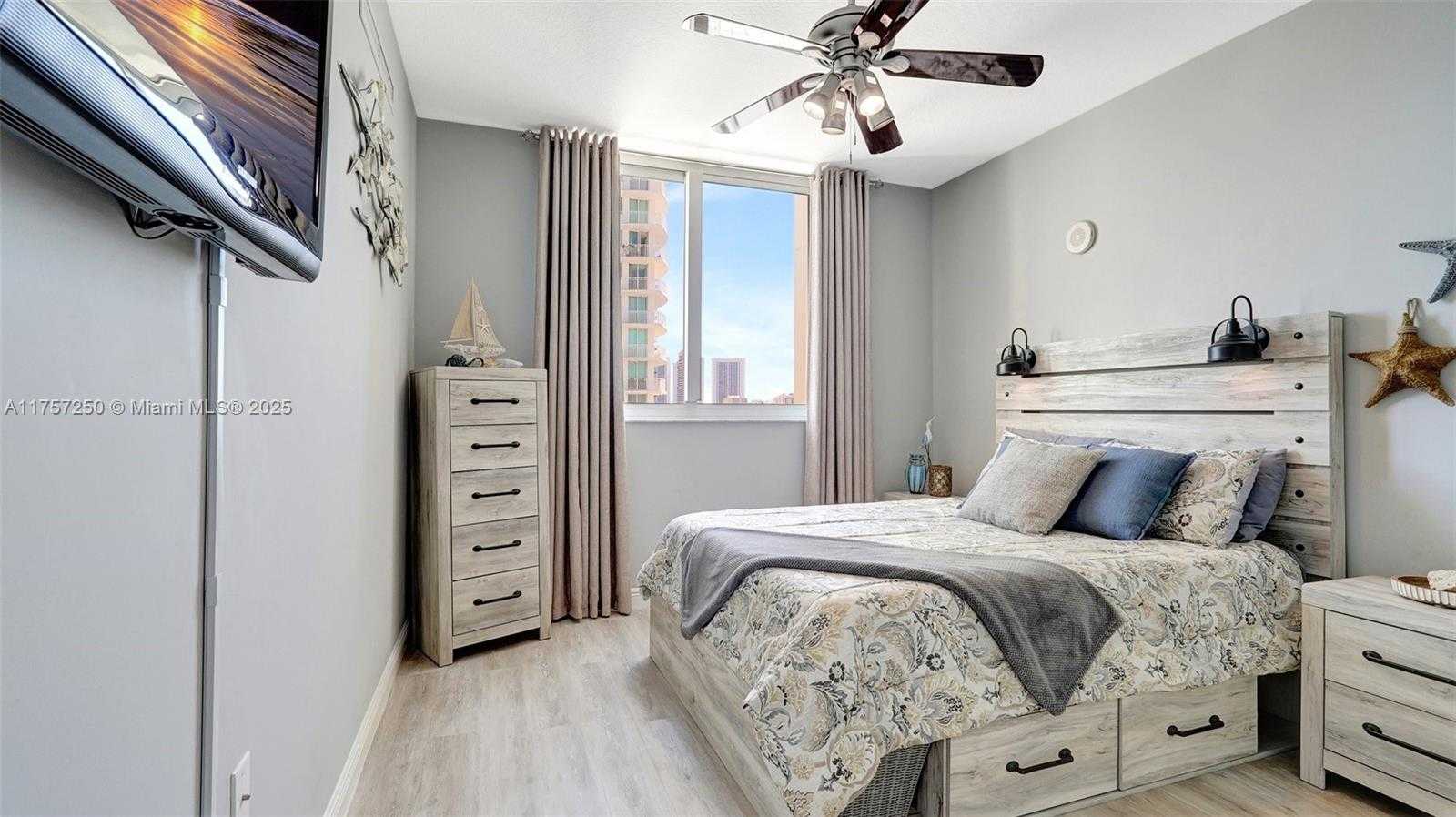Small Image of 1745 EAST HALLANDALE BEACH BLVD #905W, Hallandale Beach Number 21