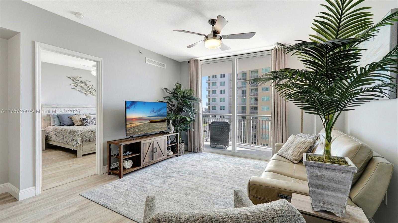 Small Image of 1745 EAST HALLANDALE BEACH BLVD #905W, Hallandale Beach Number 5