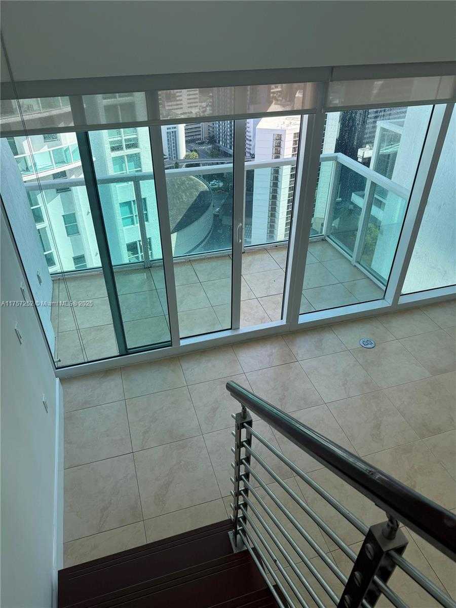 Small Image of 41 SOUTH EAST 5TH ST #2215, Miami Number 14
