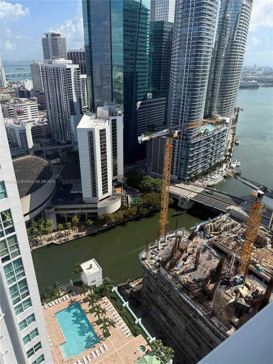 Small Image of 41 SOUTH EAST 5TH ST #2215, Miami Number 16