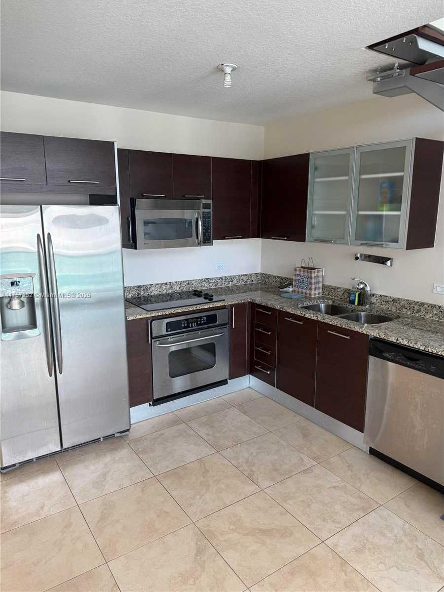 Small Image of 41 SOUTH EAST 5TH ST #2215, Miami Number 5