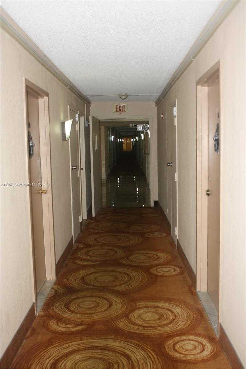 Small Image of 250 174TH ST #1809, Sunny Isles Beach Number 21