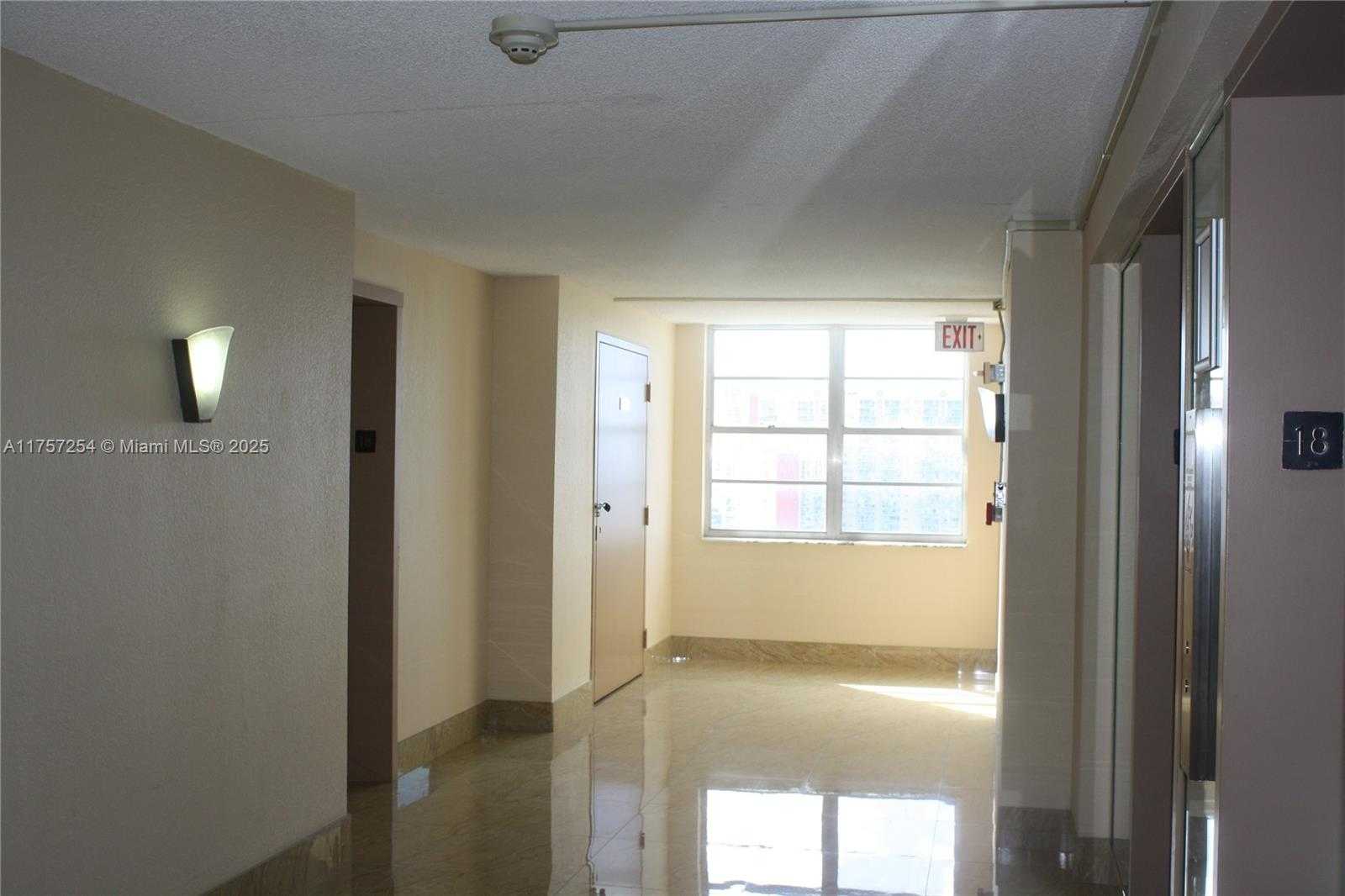 Small Image of 250 174TH ST #1809, Sunny Isles Beach Number 22