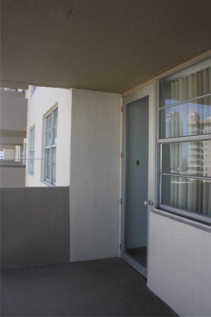 Small Image of 250 174TH ST #1809, Sunny Isles Beach Number 6