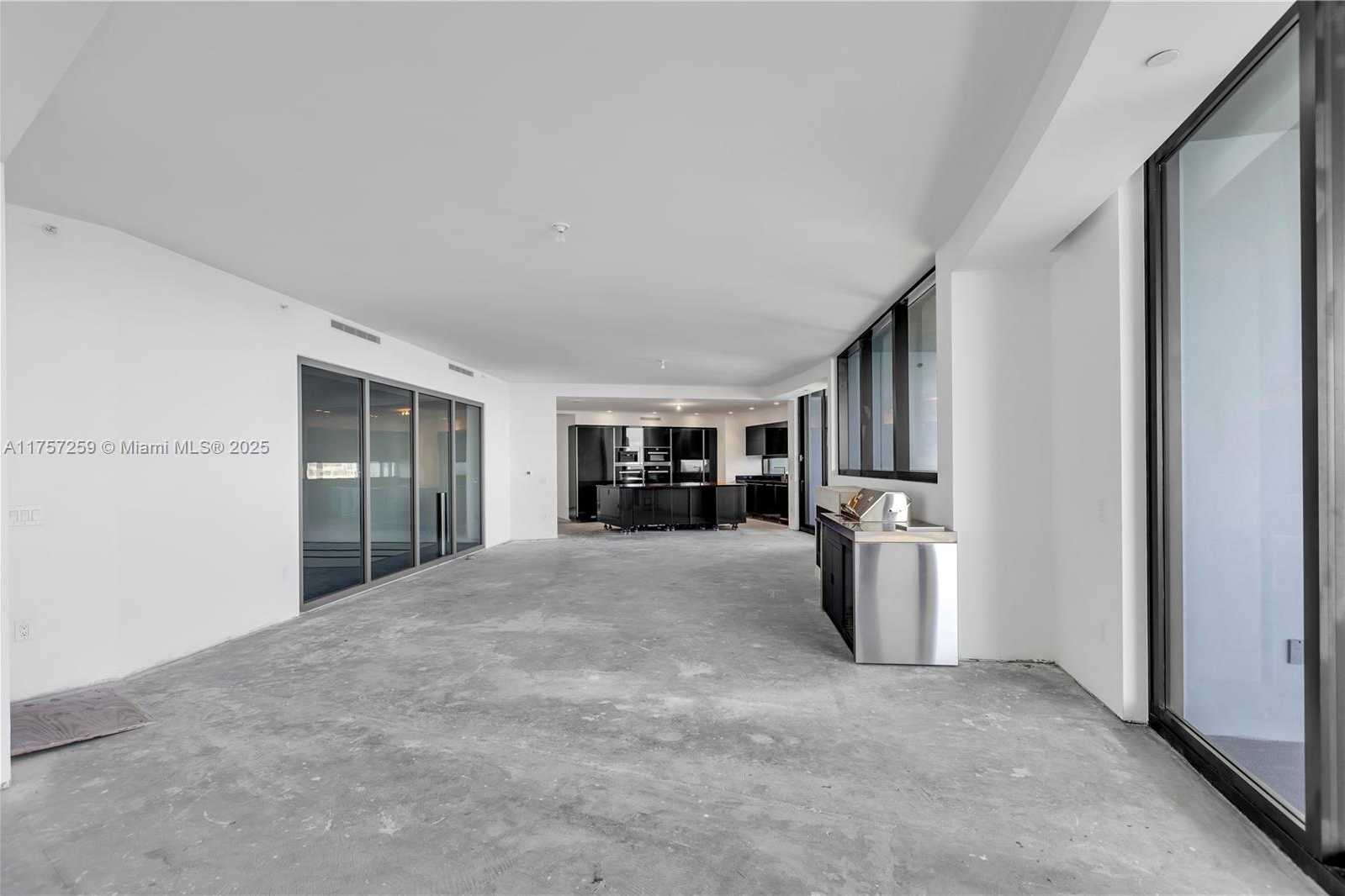 Small Image of 18555 COLLINS AVE #3205, Sunny Isles Beach Number 3