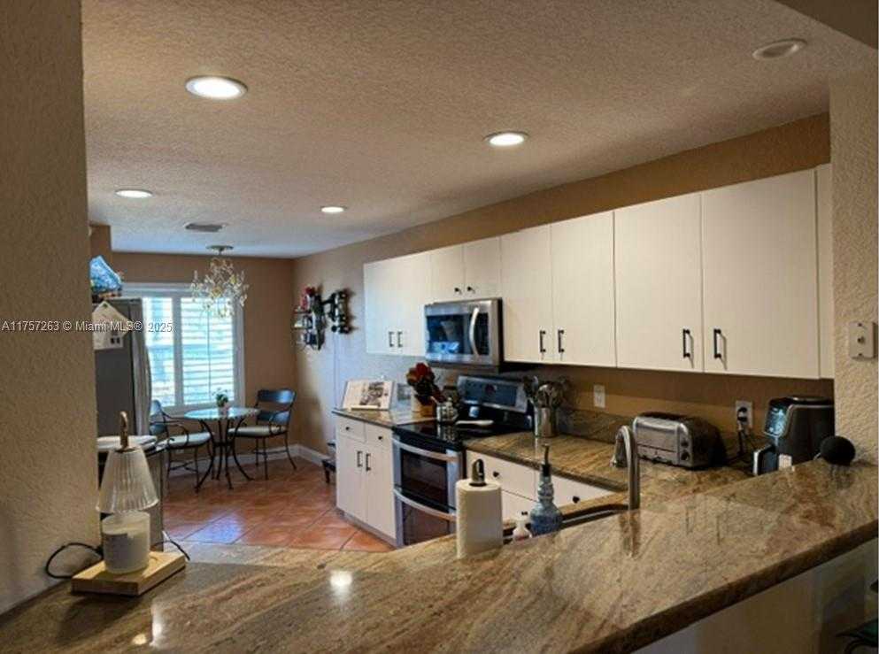 Small Image of 1674 ORION LN, Weston Number 30