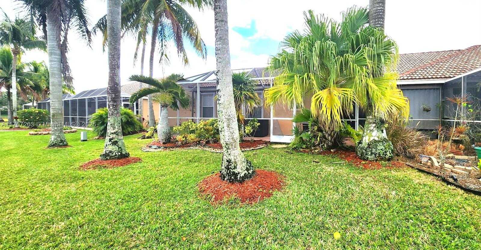 Small Image of 1674 ORION LN, Weston Number 4