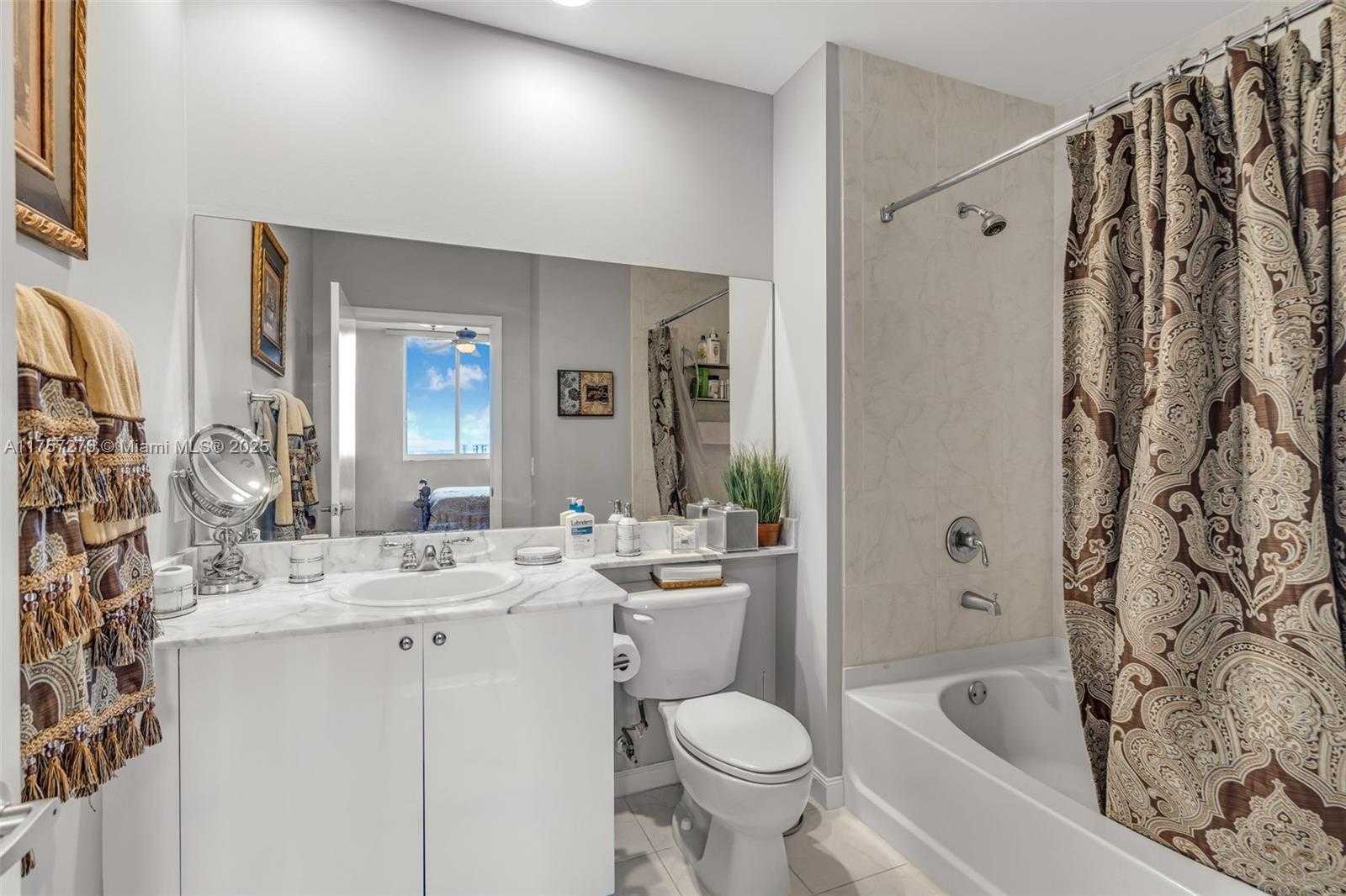 Small Image of 2775 NORTH EAST 187TH ST #PH6, Aventura Number 11