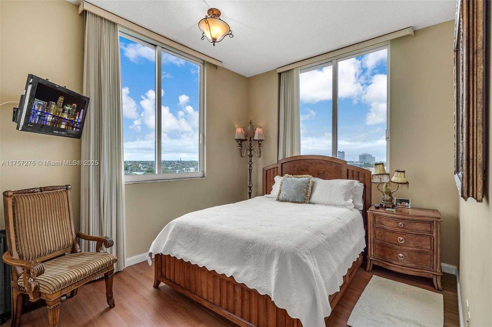 Small Image of 2775 NORTH EAST 187TH ST #PH6, Aventura Number 13