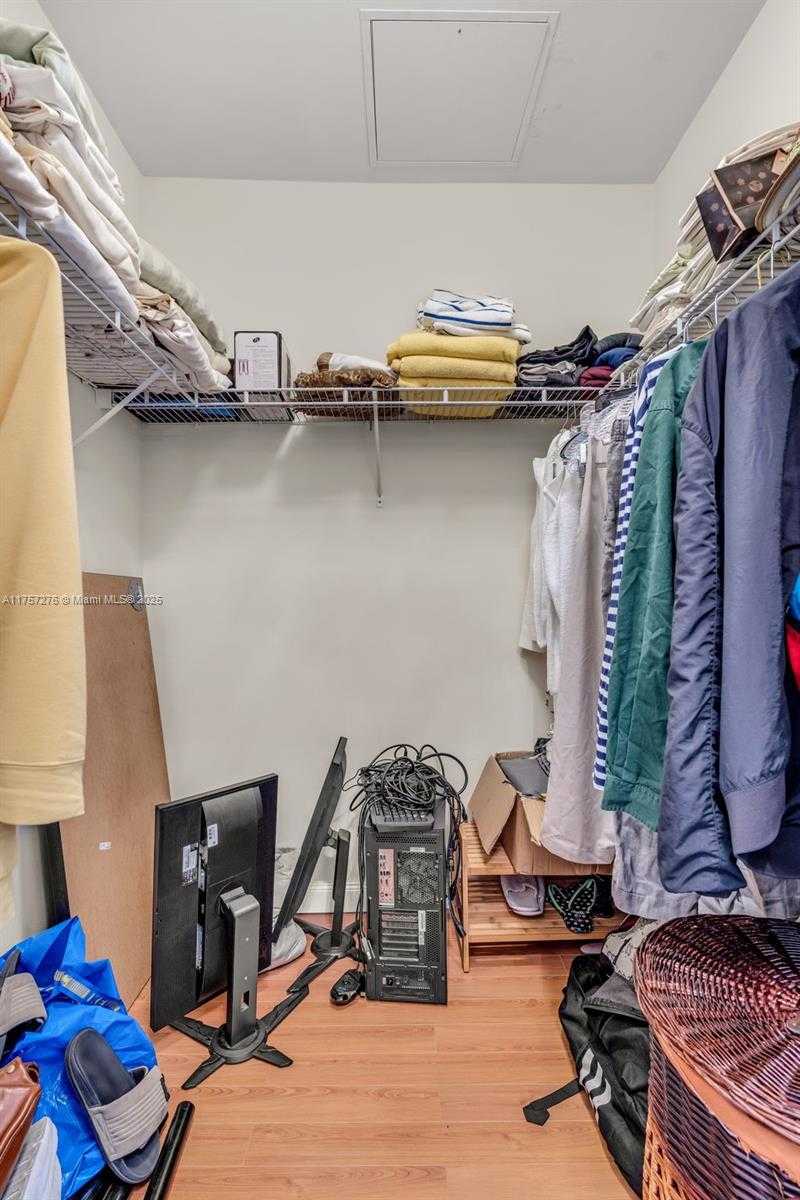 Small Image of 2775 NORTH EAST 187TH ST #PH6, Aventura Number 18