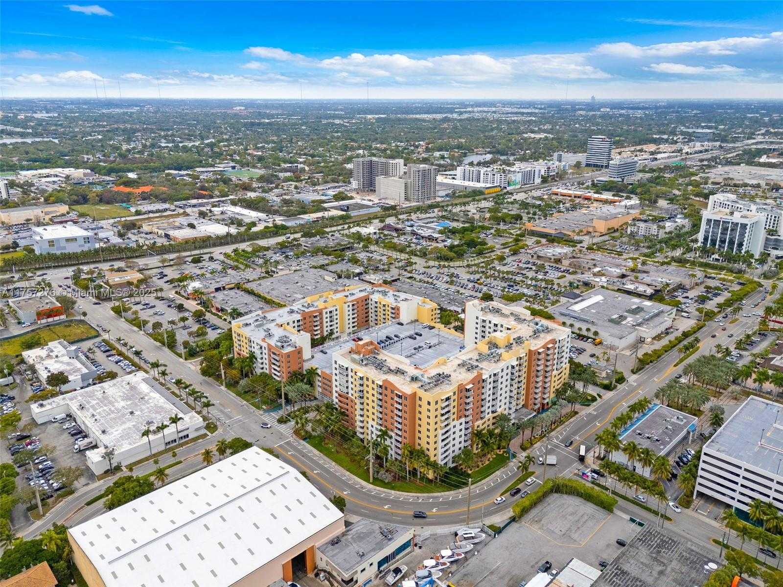 Small Image of 2775 NORTH EAST 187TH ST #PH6, Aventura Number 35