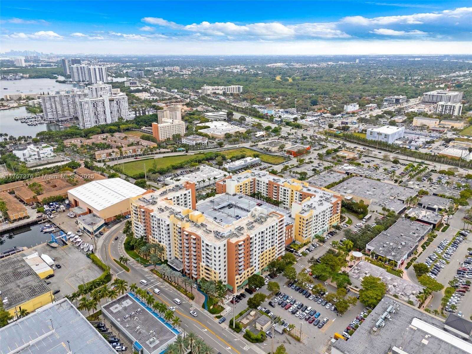 Small Image of 2775 NORTH EAST 187TH ST #PH6, Aventura Number 37