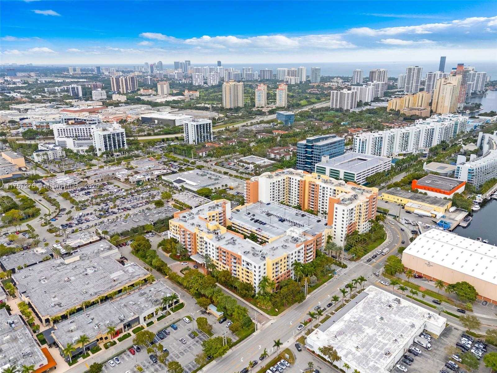 Small Image of 2775 NORTH EAST 187TH ST #PH6, Aventura Number 44