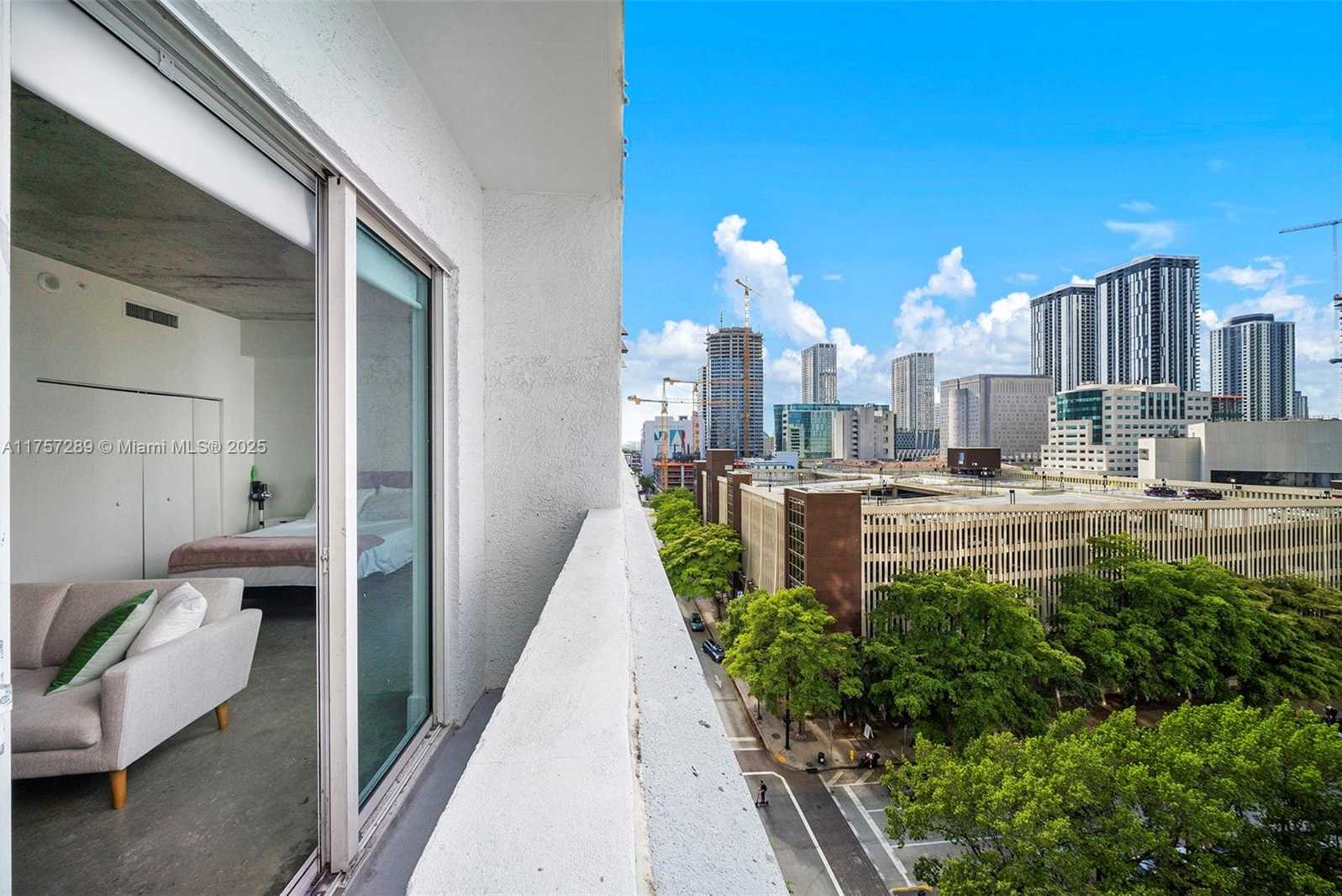 Small Image of 133 NORTH EAST 2ND AVE #909, Miami Number 12