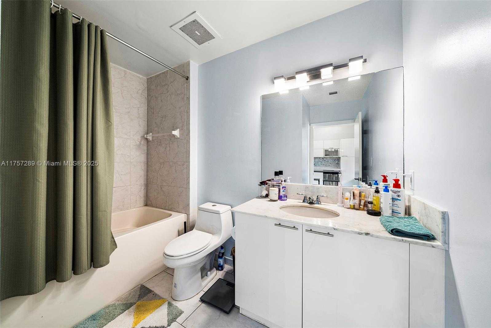 Small Image of 133 NORTH EAST 2ND AVE #909, Miami Number 14