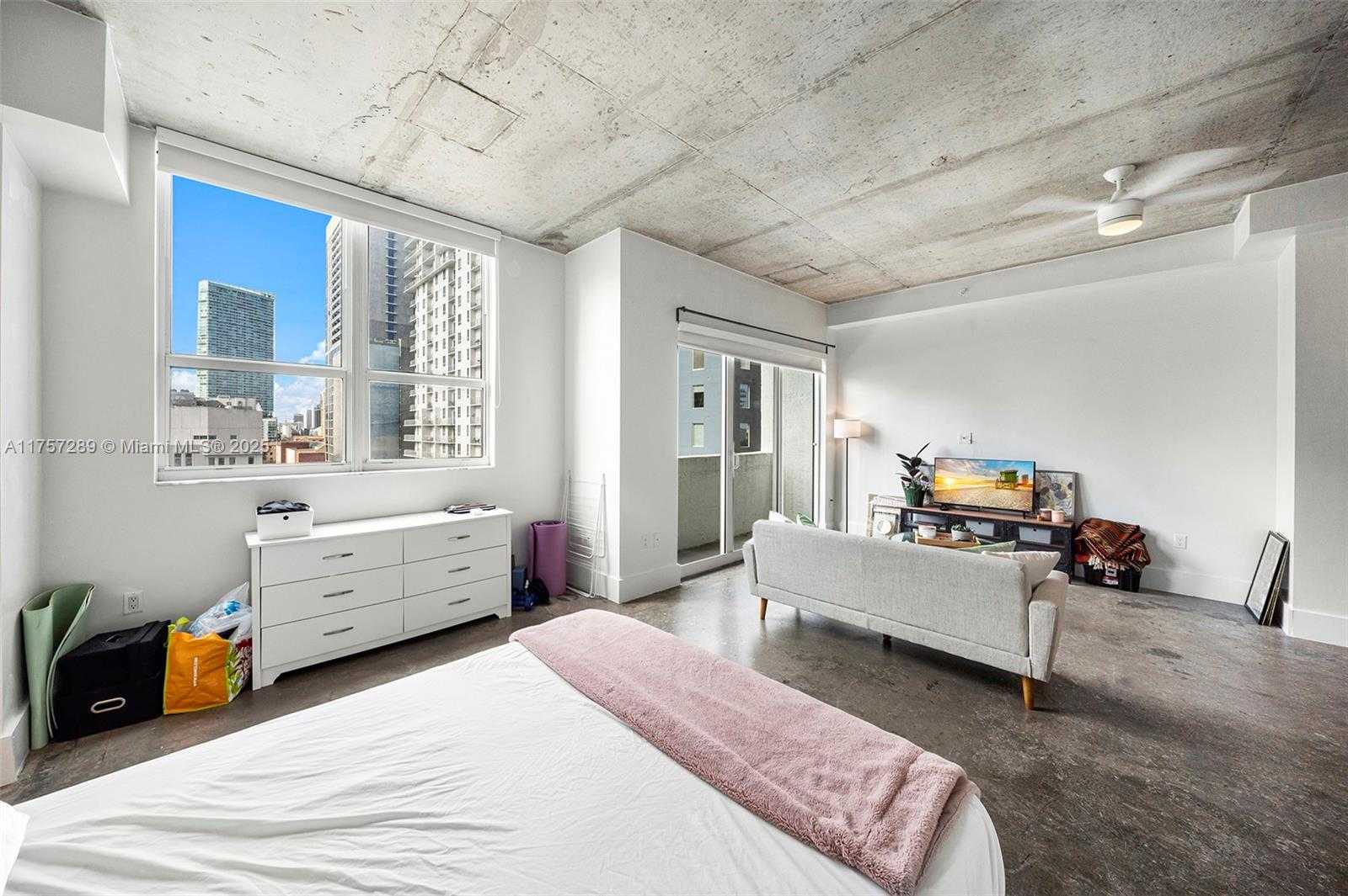 Small Image of 133 NORTH EAST 2ND AVE #909, Miami Number 6