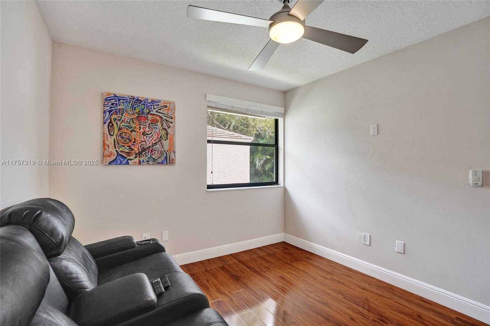 Small Image of 9850 NORTH WEST 3RD ST #4, Plantation Number 18