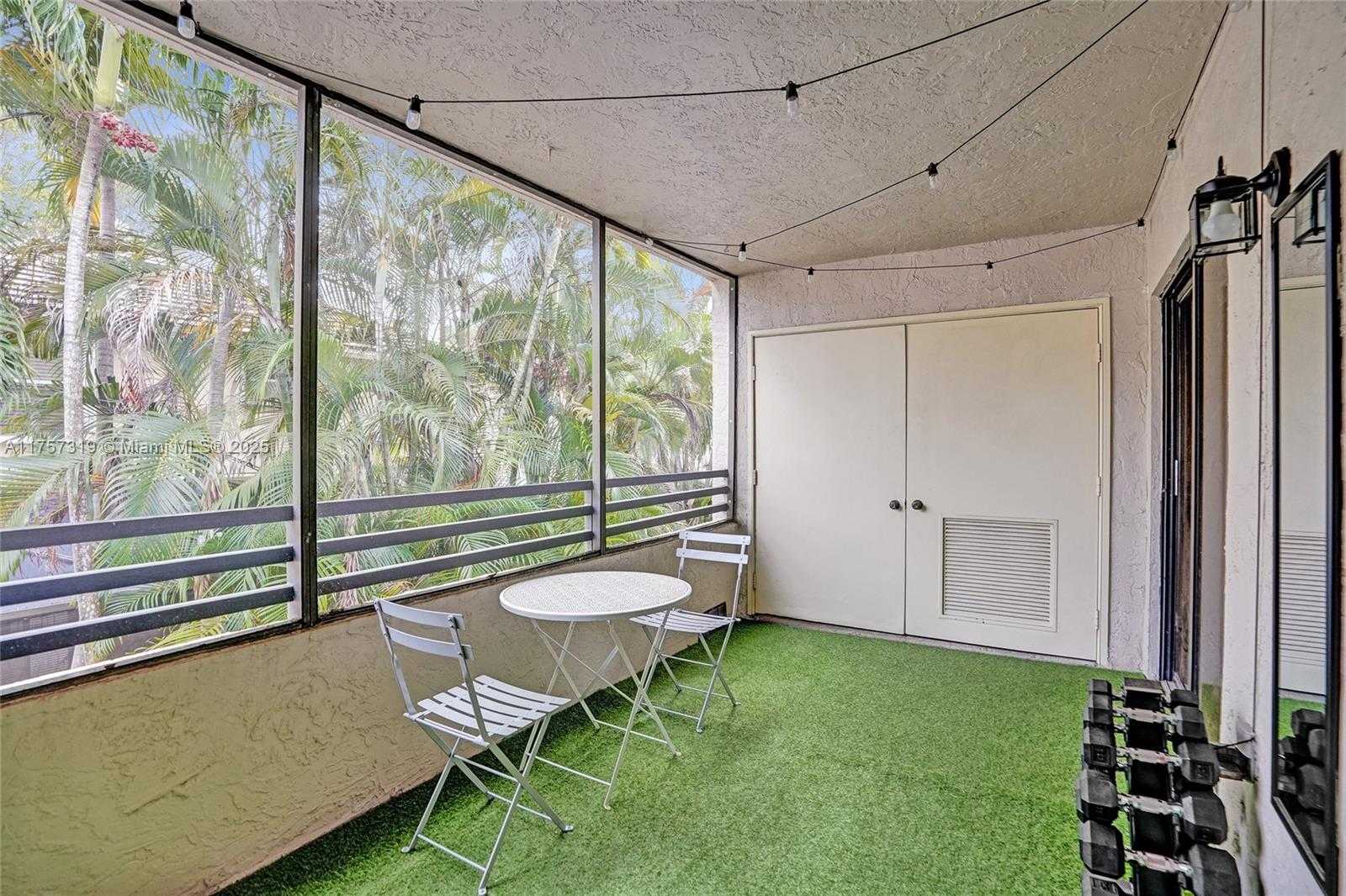 Small Image of 9850 NORTH WEST 3RD ST #4, Plantation Number 30