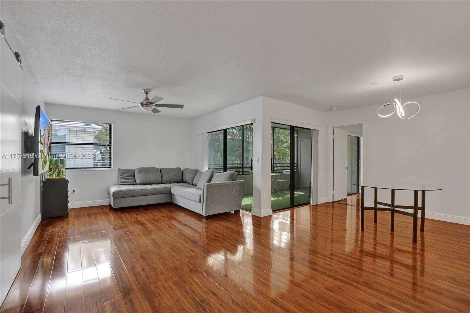 Small Image of 9850 NORTH WEST 3RD ST #4, Plantation Number 7