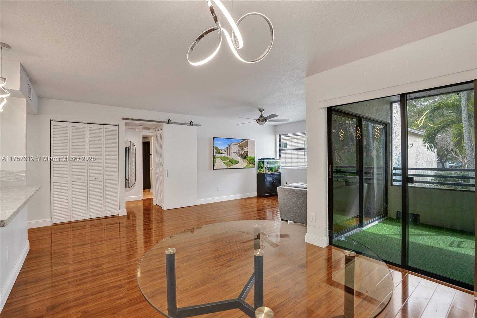 Small Image of 9850 NORTH WEST 3RD ST #4, Plantation Number 9