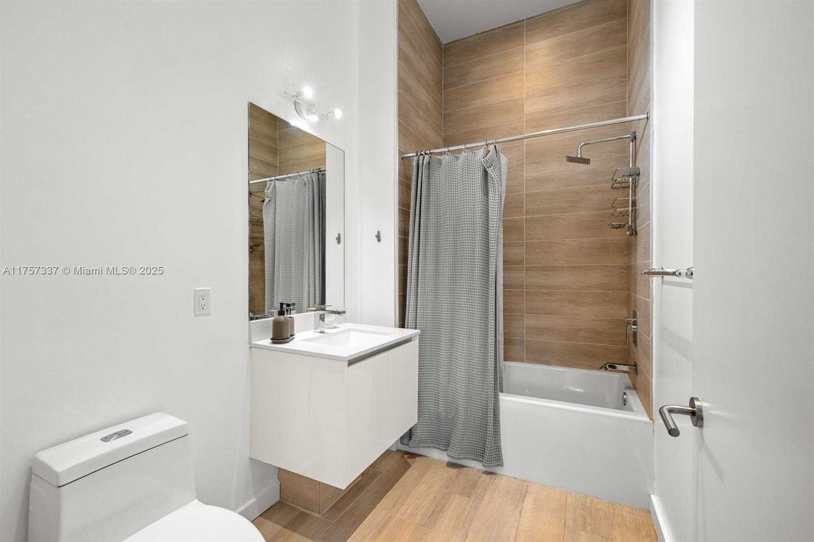 Small Image of 1600 SOUTH WEST 1ST AVE #307, Miami Number 11