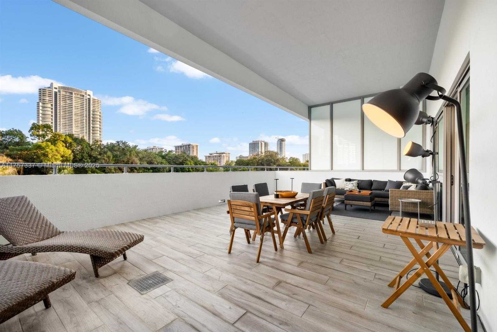 Small Image of 1600 SOUTH WEST 1ST AVE #307, Miami Number 19