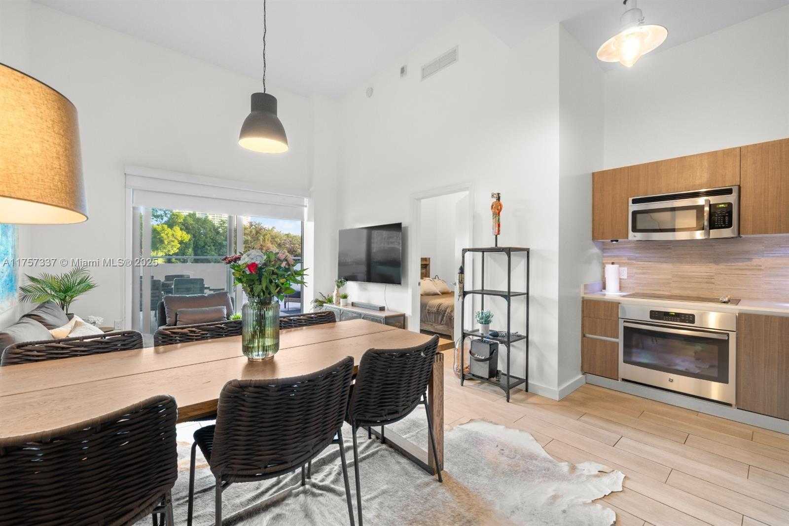 Small Image of 1600 SOUTH WEST 1ST AVE #307, Miami Number 3
